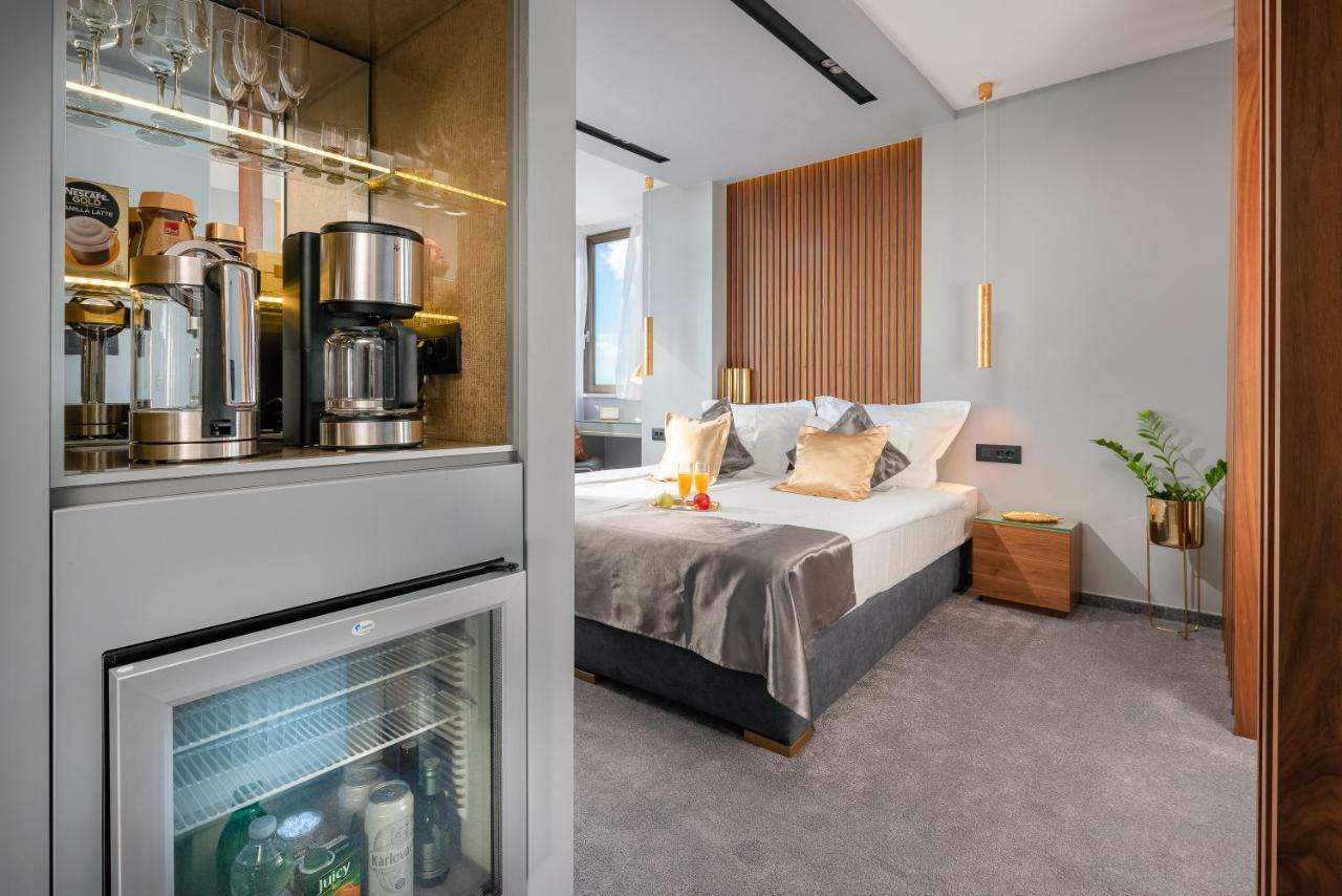 Royal Suites-sky 4* Split