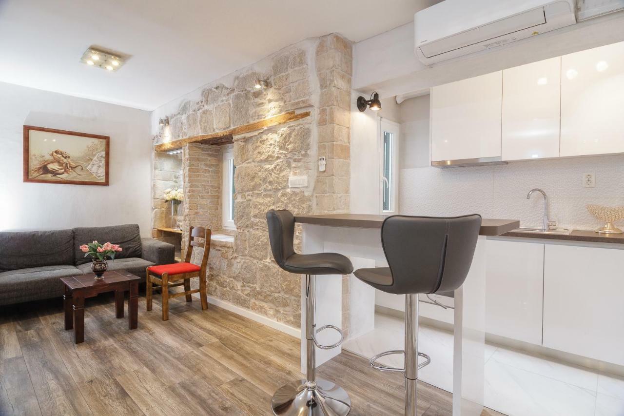 Appartement Stone Varos