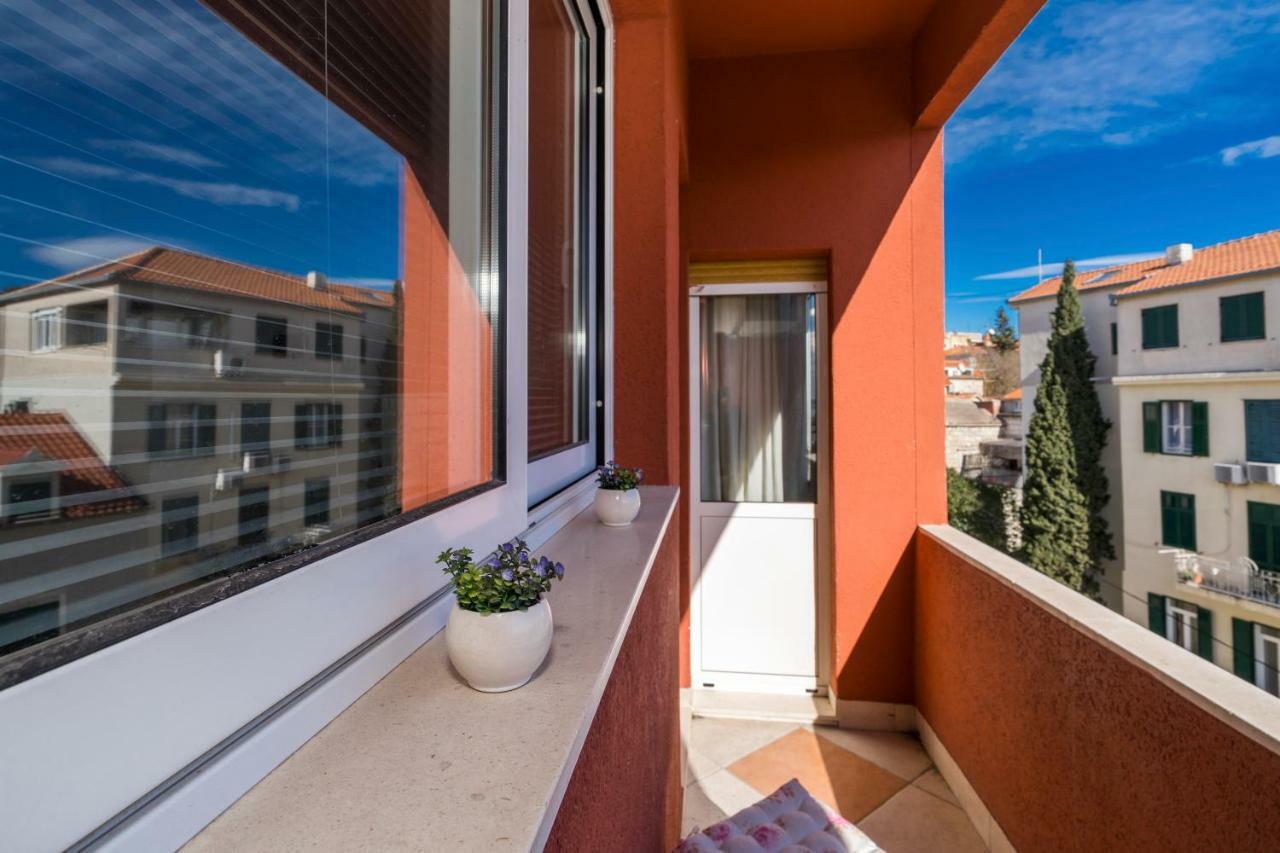 Apartment Old Town With Sea View *
