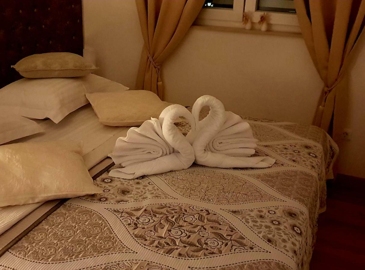 Luxury Sweet Dreams *