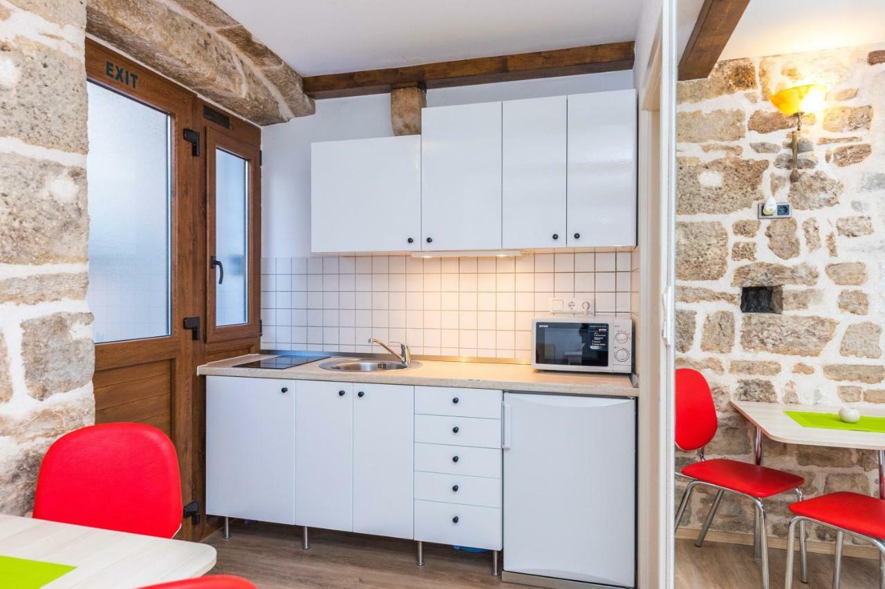 Apartment First Vestibul *