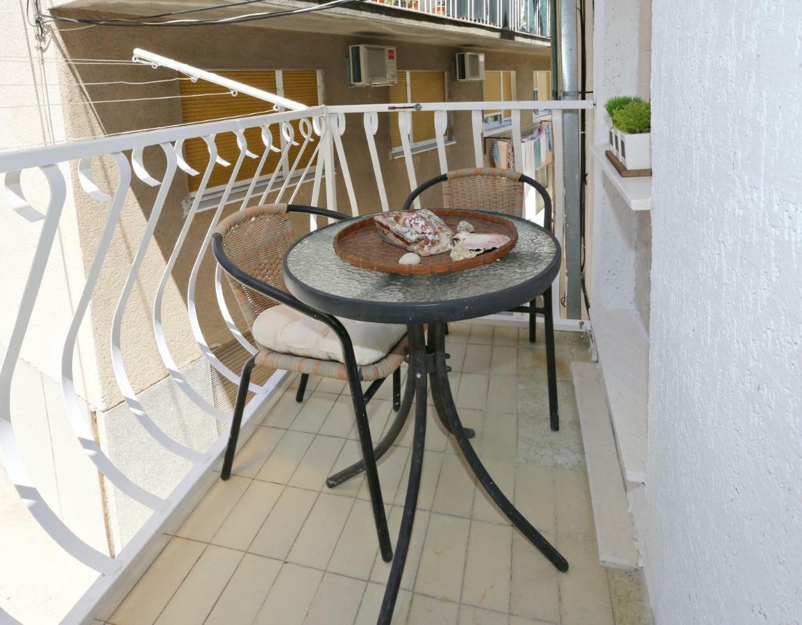 Tomas Art & Tomas Cave Apartman *
