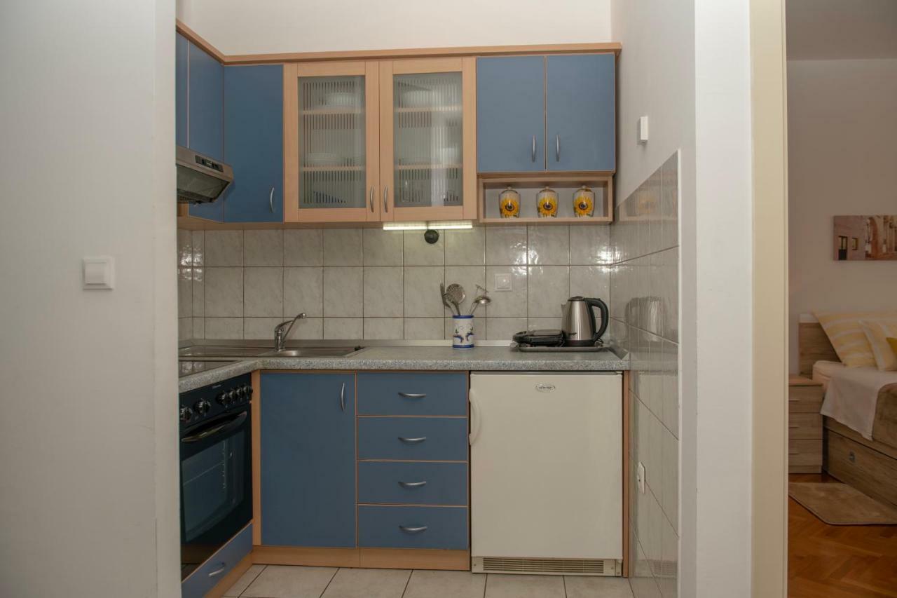 Apartman Bella *