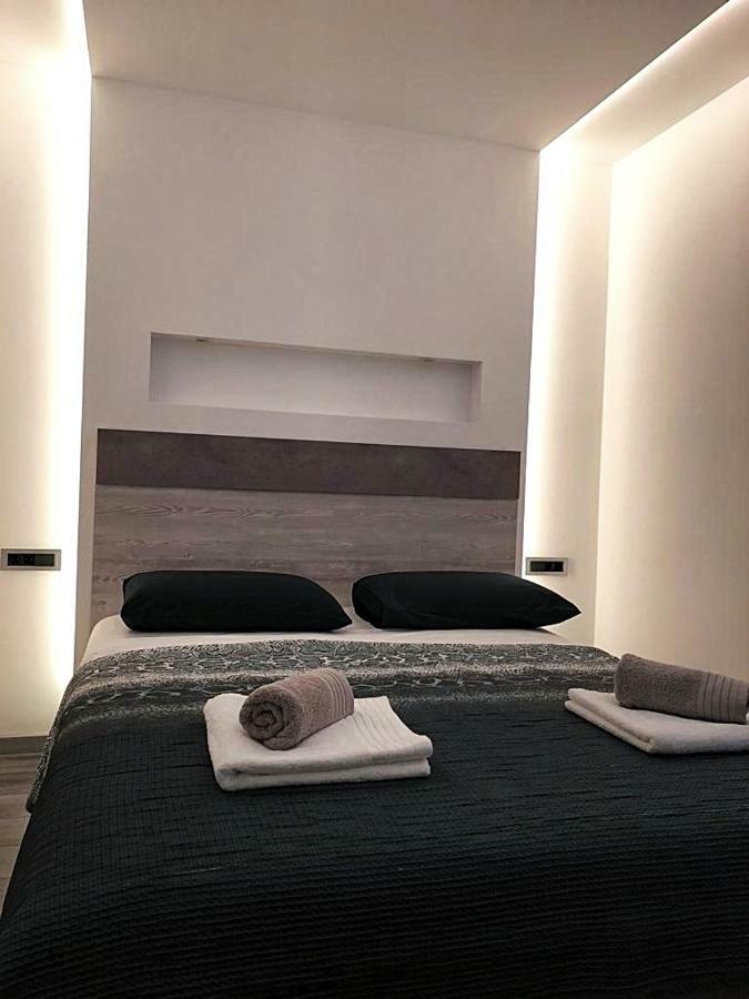 Apartment Dream Split