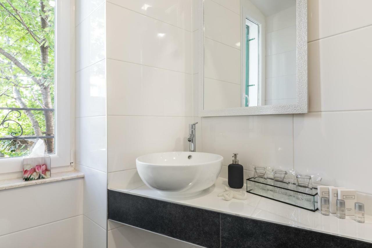 Apartment Seabed Rooms&studio Split