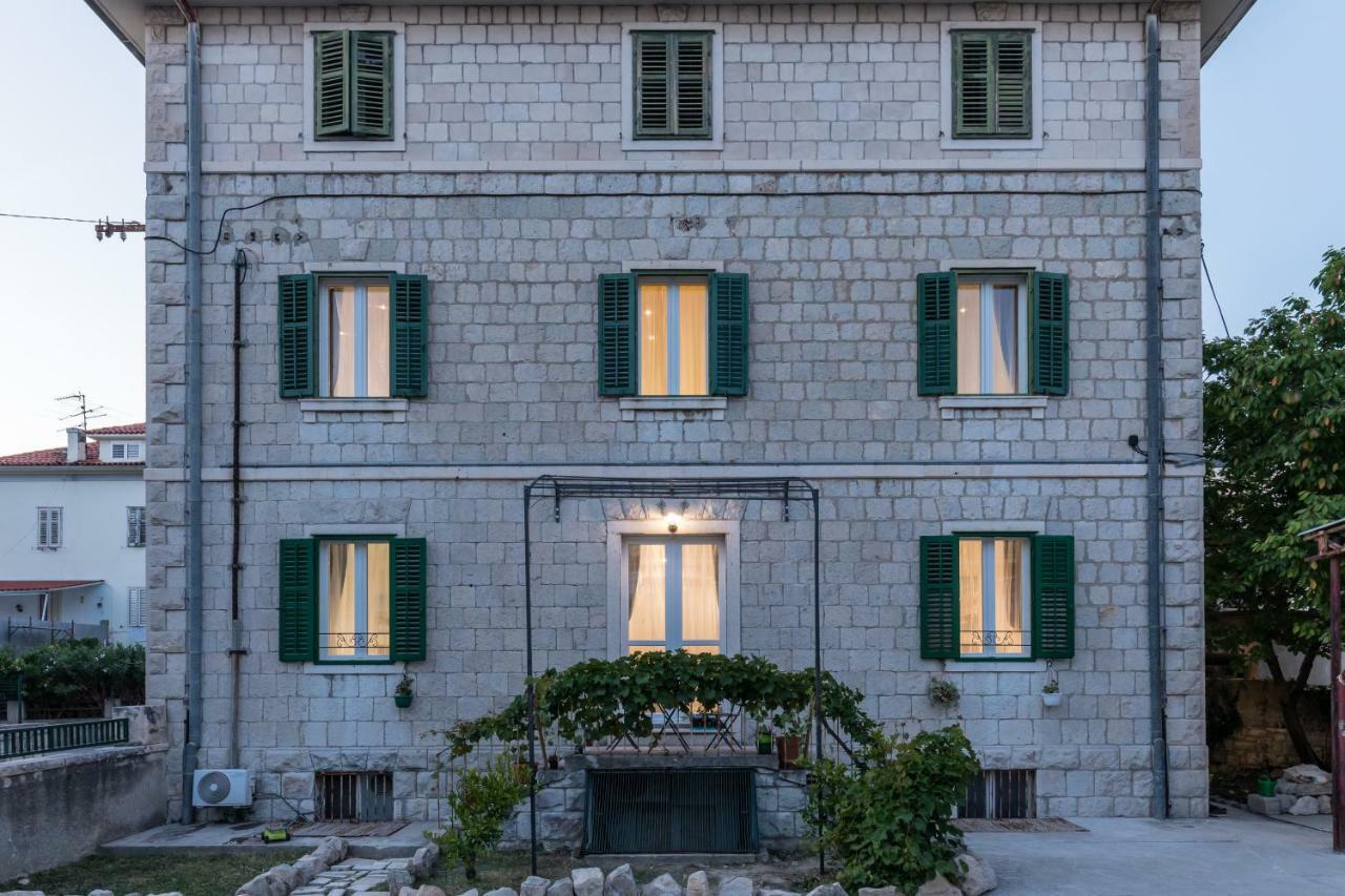 Seabed Rooms&studio Apartment *