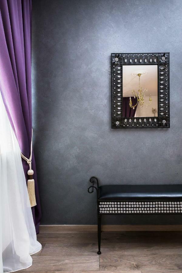 Romantic Luxury Bed & Breakfast 4*