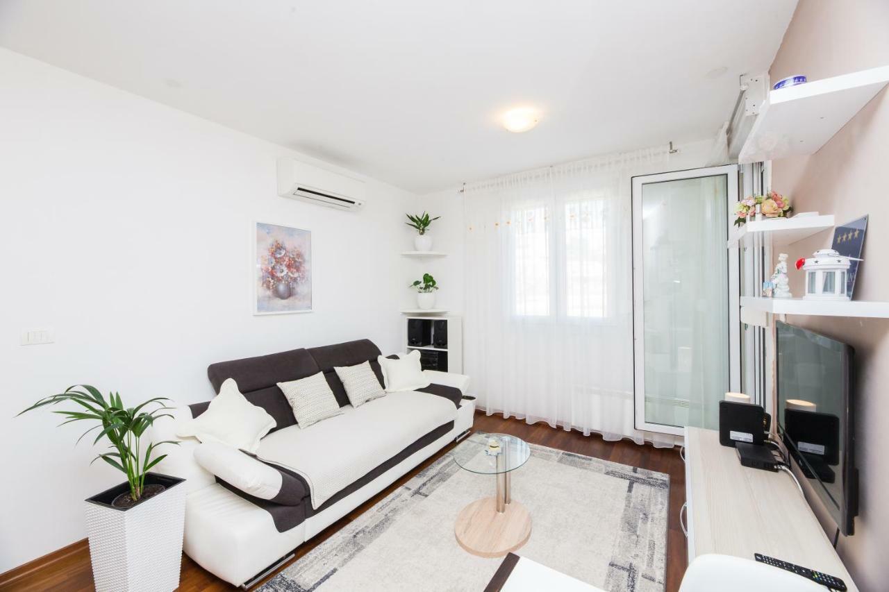 Bubli Apartment
