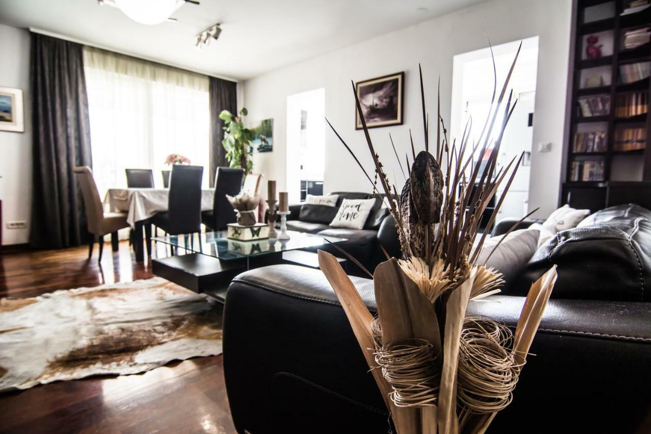 Luxury Julija