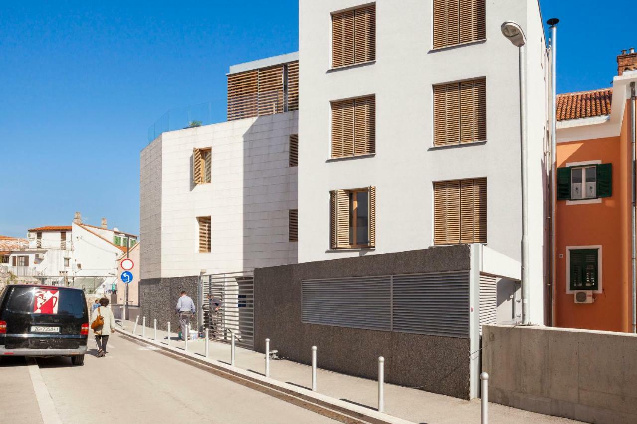 Apartment New Luxury Nives On Seaside