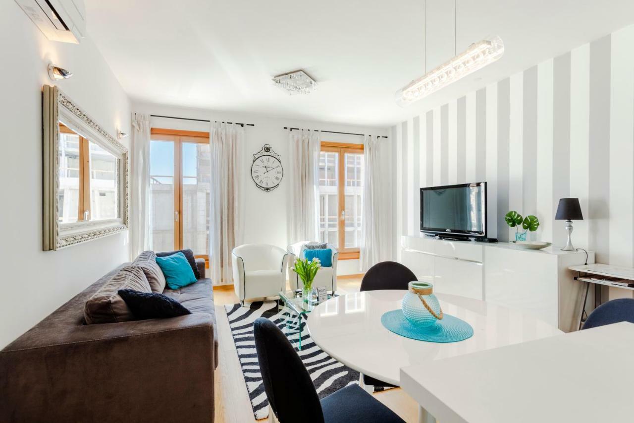 Apartment New Luxury Nives On Seaside Split