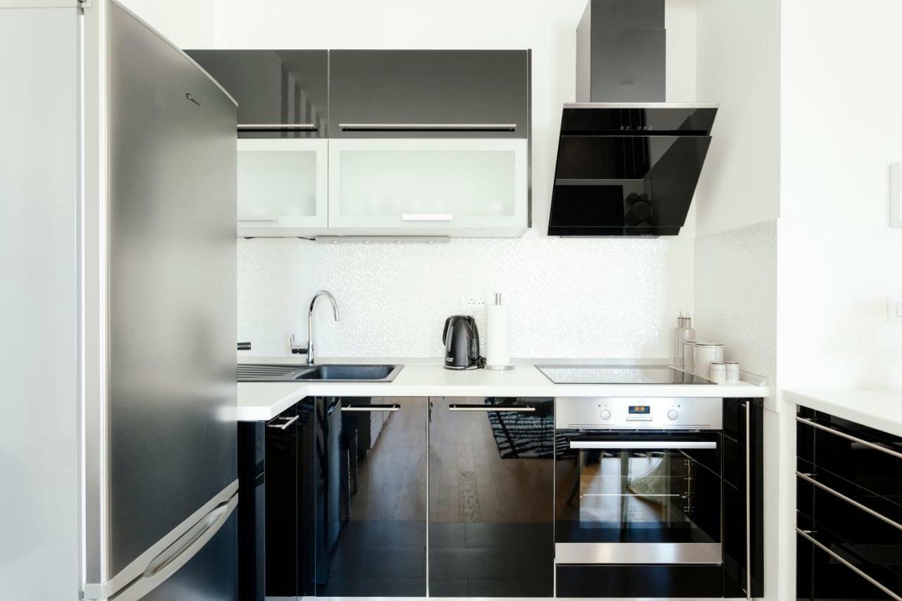 Apartment New Luxury Nives On Seaside Split