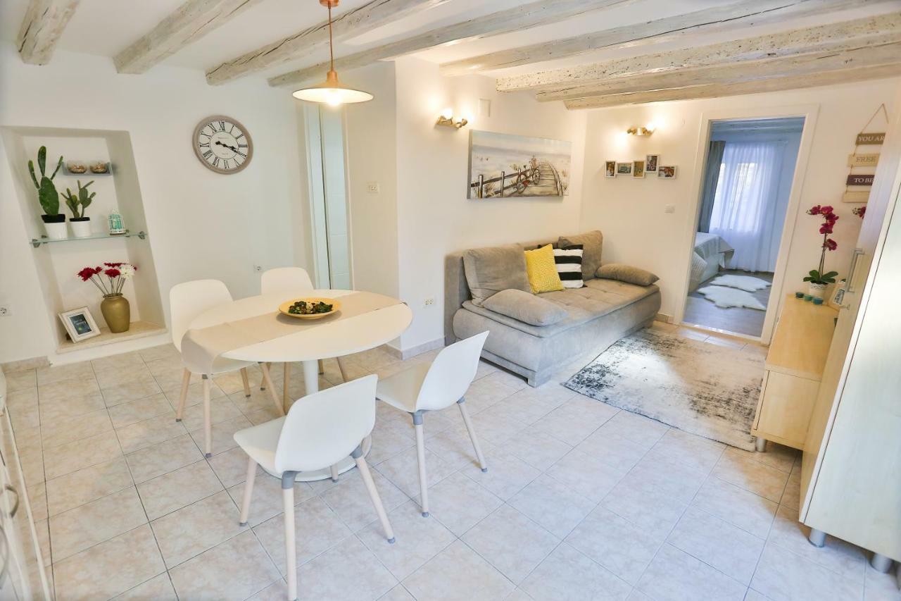 Dioniz Apartment Split