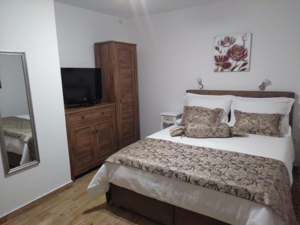 Center Roko Apartment *