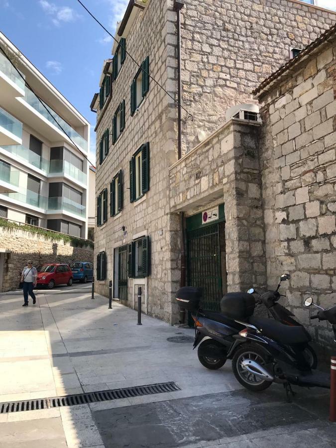Center Roko Apartment