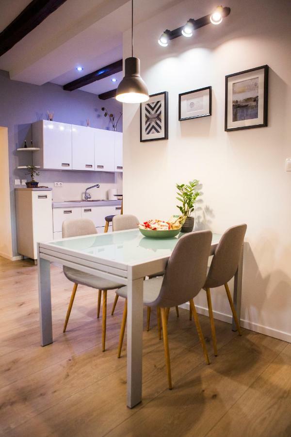 Apartment Luxurious With Private Garden *