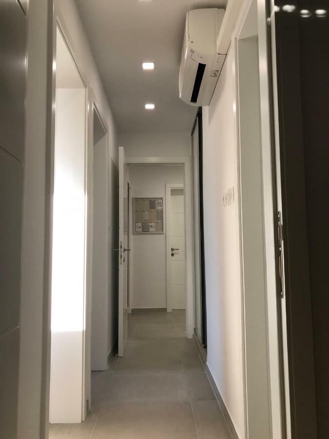 Apartment M&r