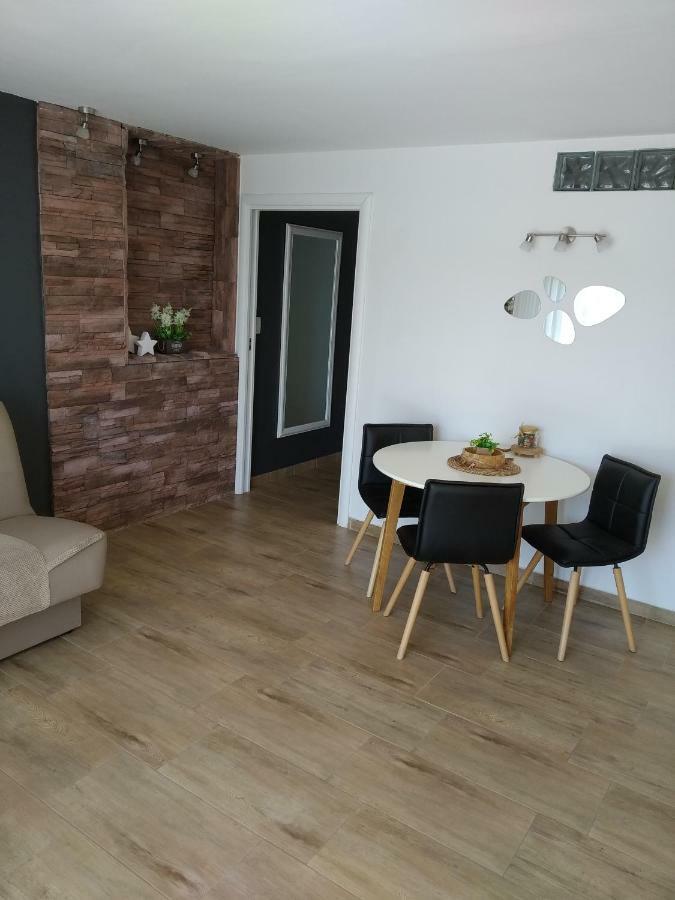 Apartment Amber Split