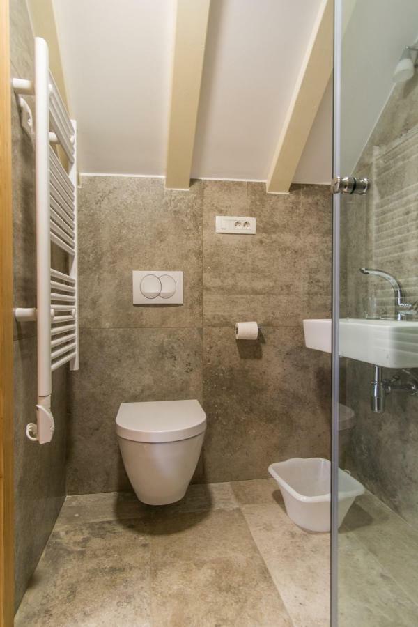 Jr Luxury Guesthouse2 4* Split