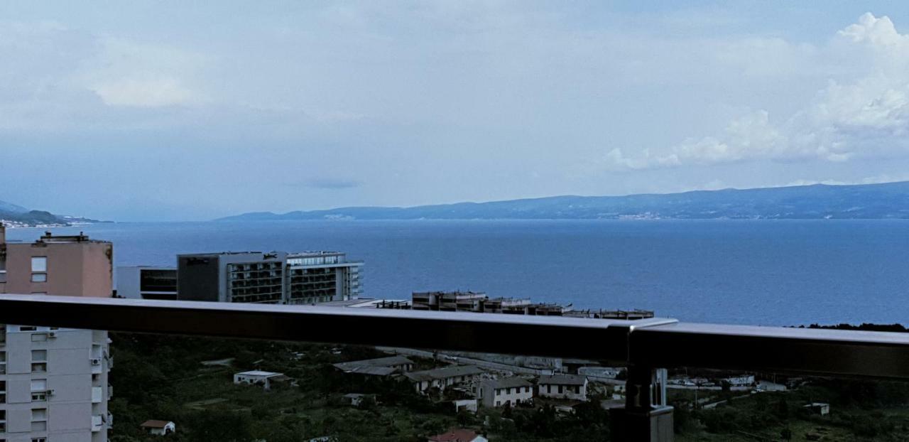 Apartment Sea View Tiho