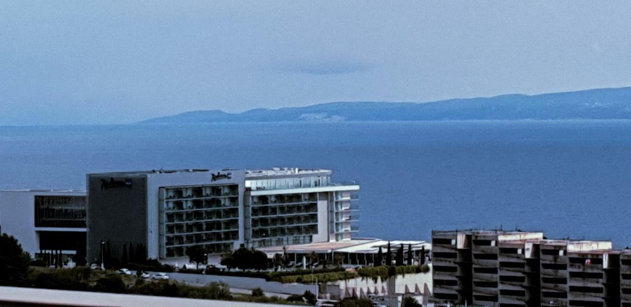 Sea View Tiho *