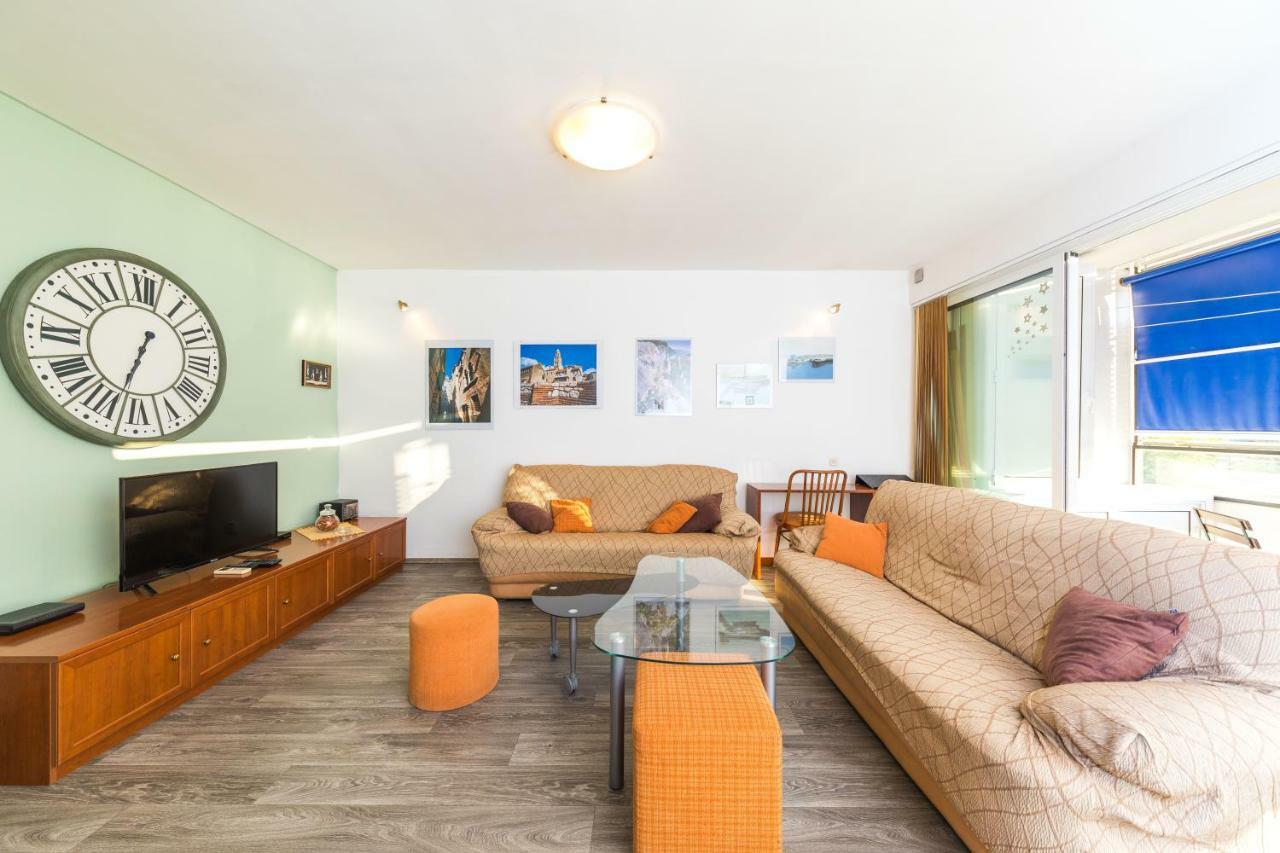 Apartment Pelenito Split