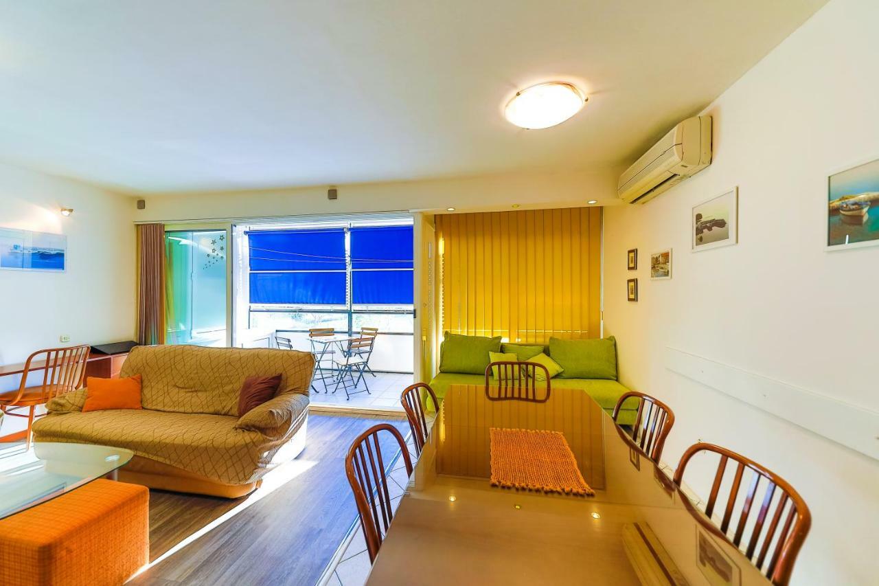 Apartment Pelenito