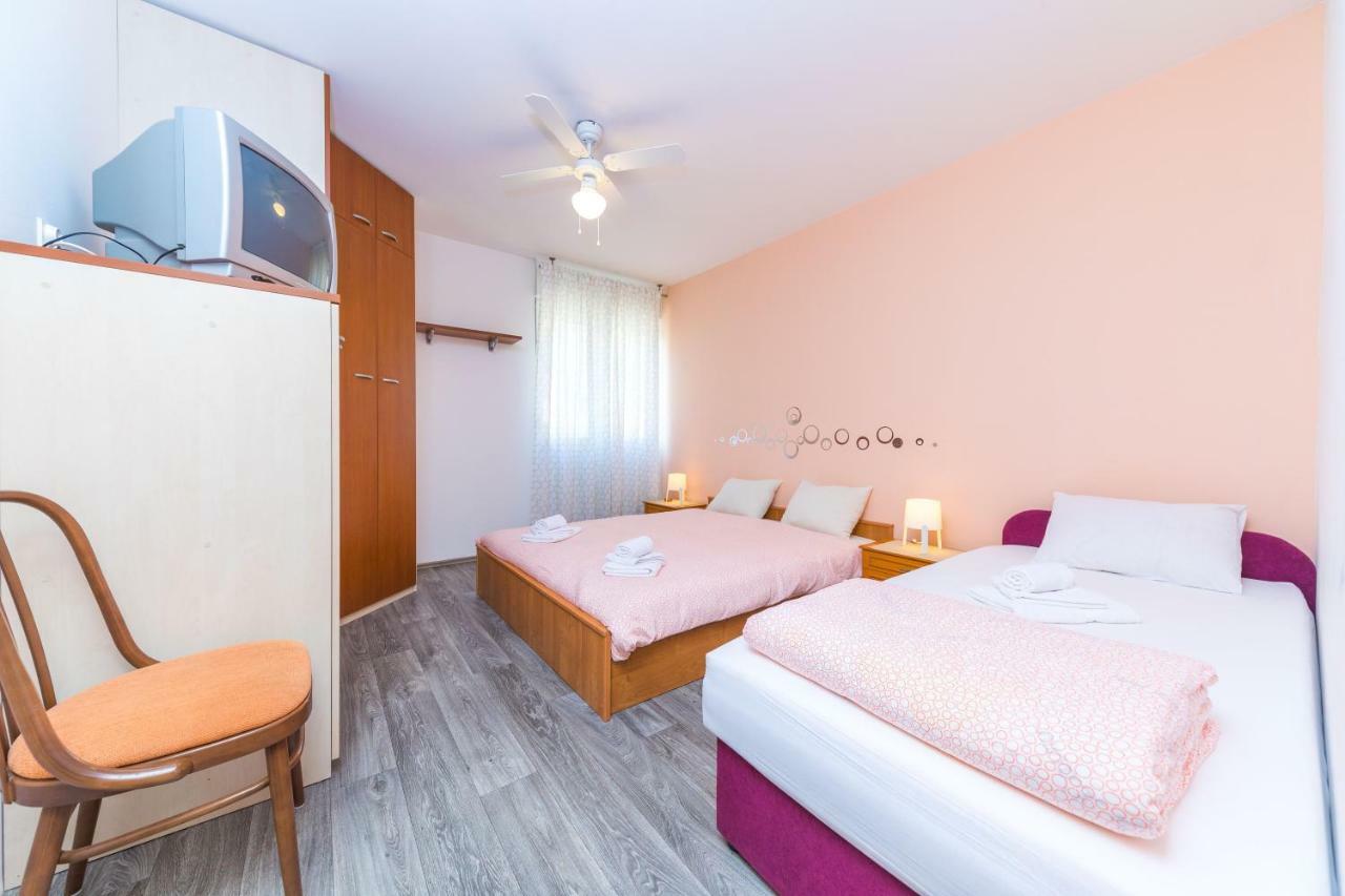Apartment Pelenito