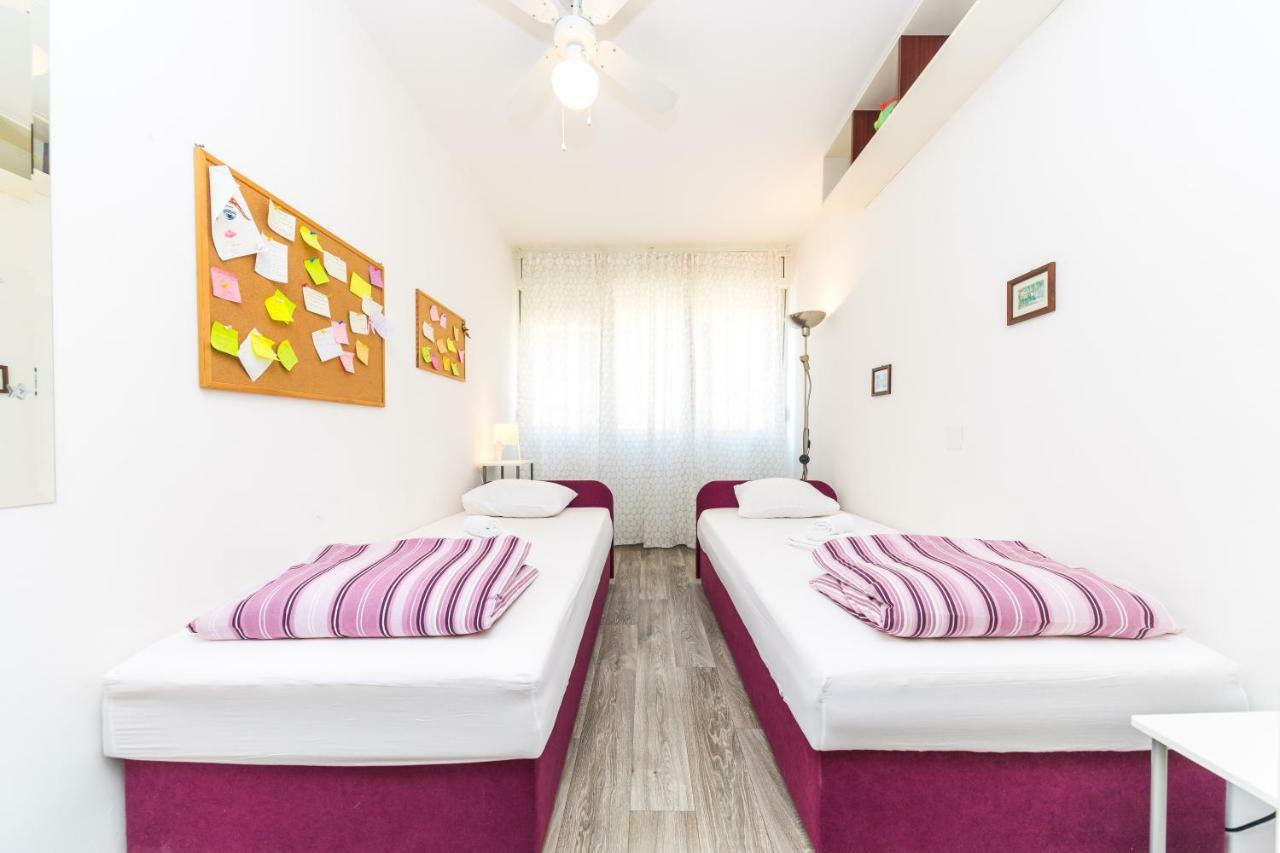 Apartment Pelenito *