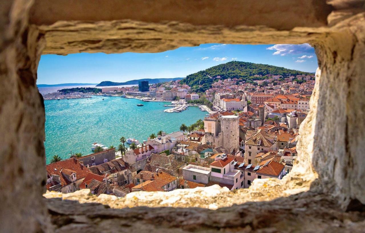 Enjoy Split, New In The Center With A Private Garden * Split