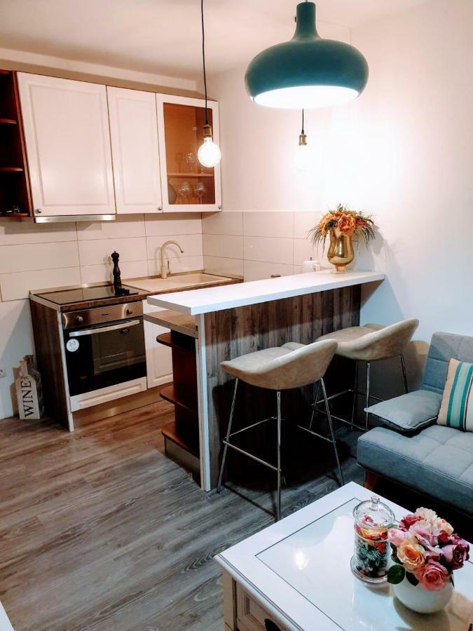 Apartamento Marci 2 With Parking Place Split