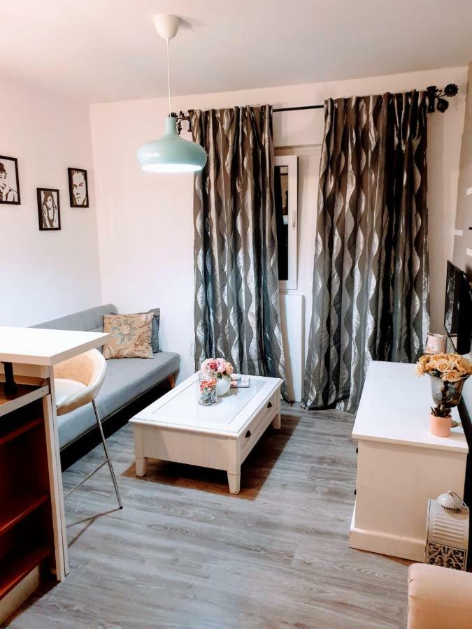 Marci 2 With Parking Place Apartamento *
