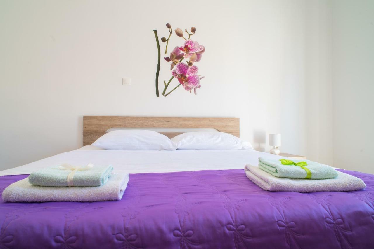 Red Rose Appartement *