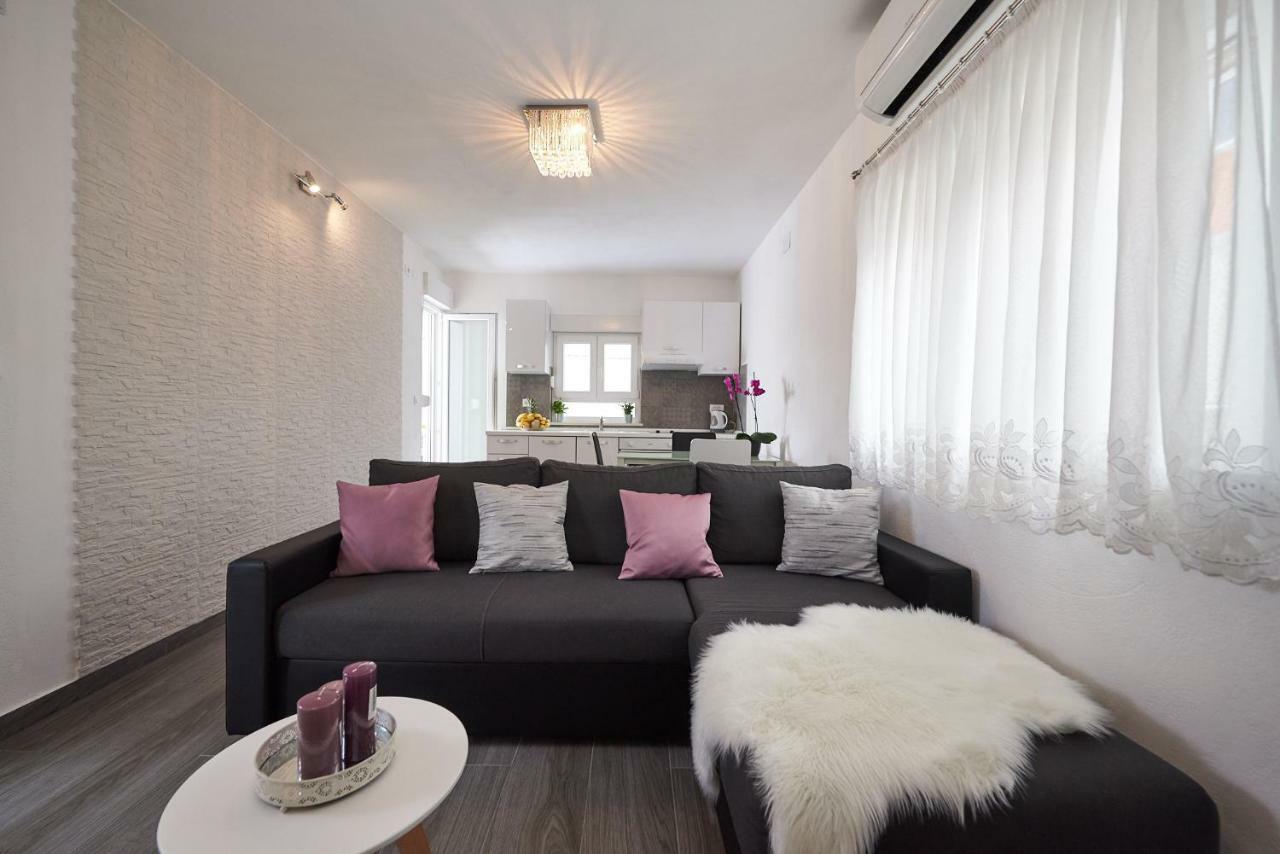 Apartment Epetij 2 *