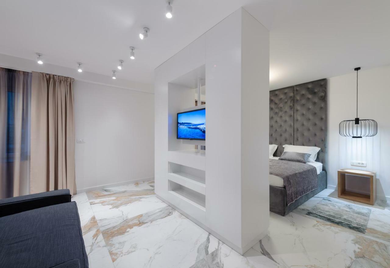 Royal Luxury 4* Split