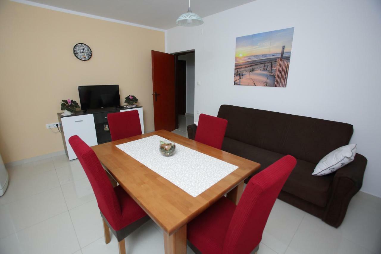 Luka Apartman