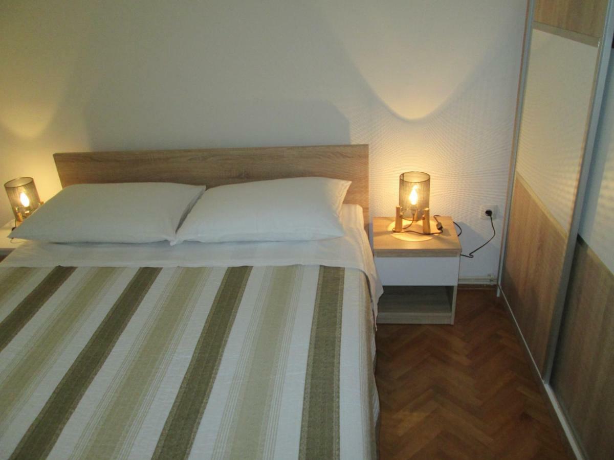 Velin Apartamento