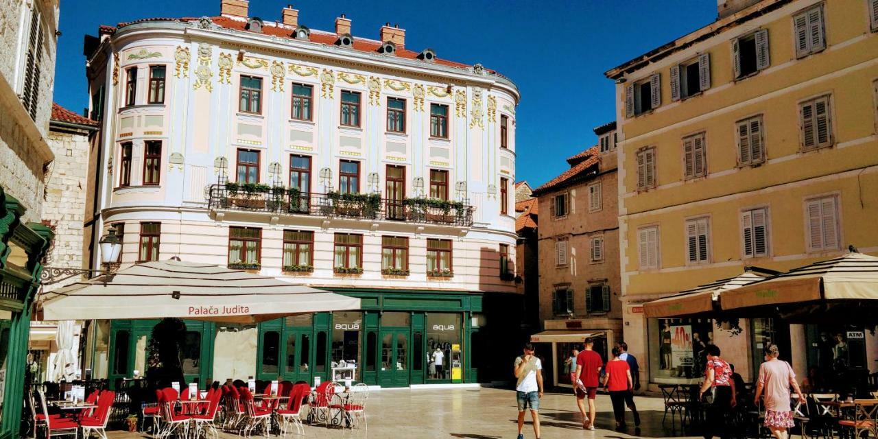 Royal Piazza