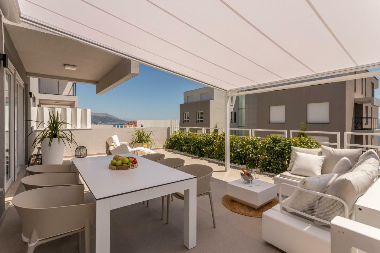 The Pleasurist - With Private Heated Pool And Terrace Split