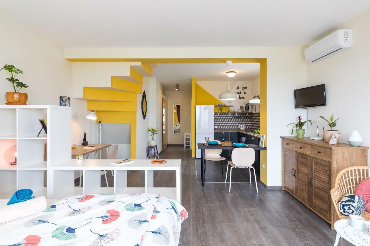 Apartment Modern Boho