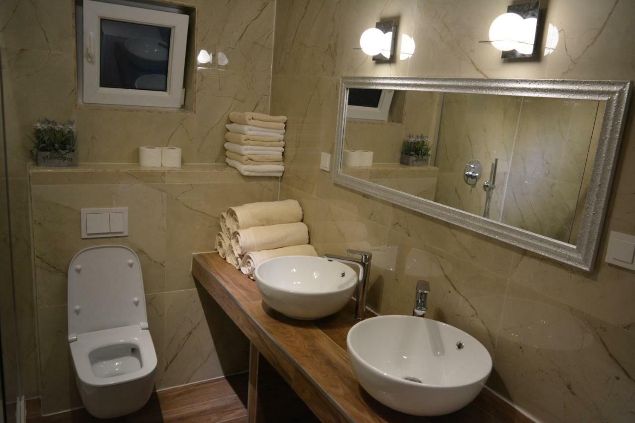 With Private Swimming Pool * Split