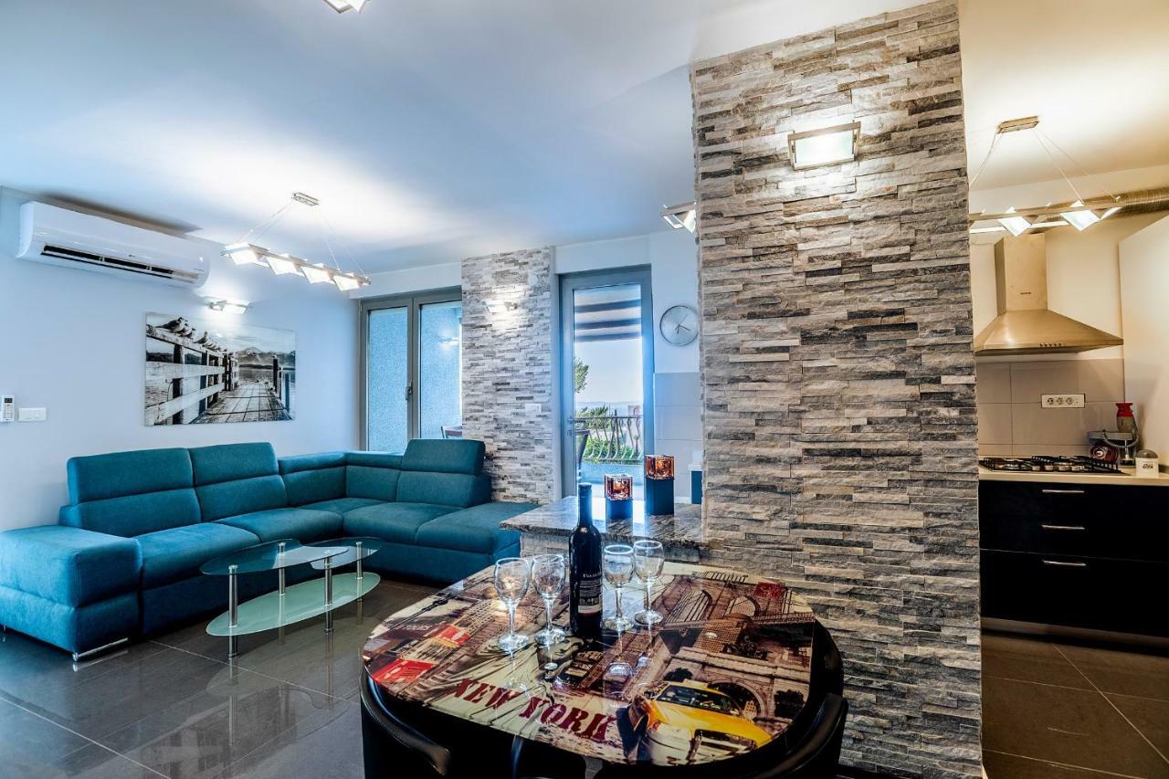 Gordan Apartment