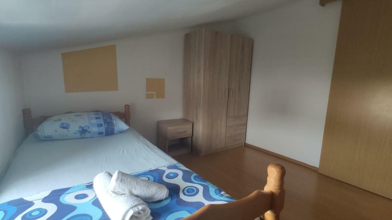 Small Northside Apartment *