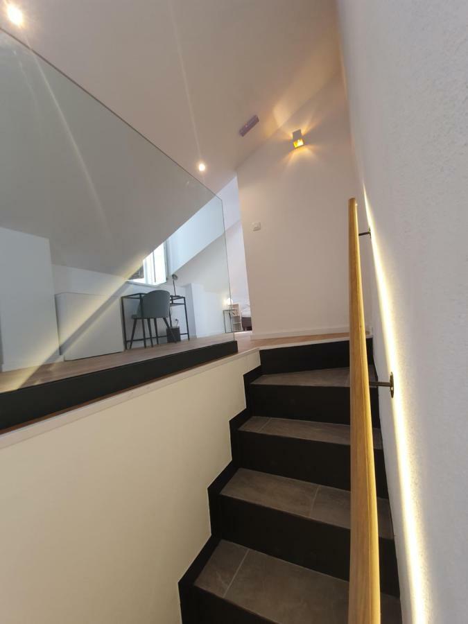 The At 4* Split