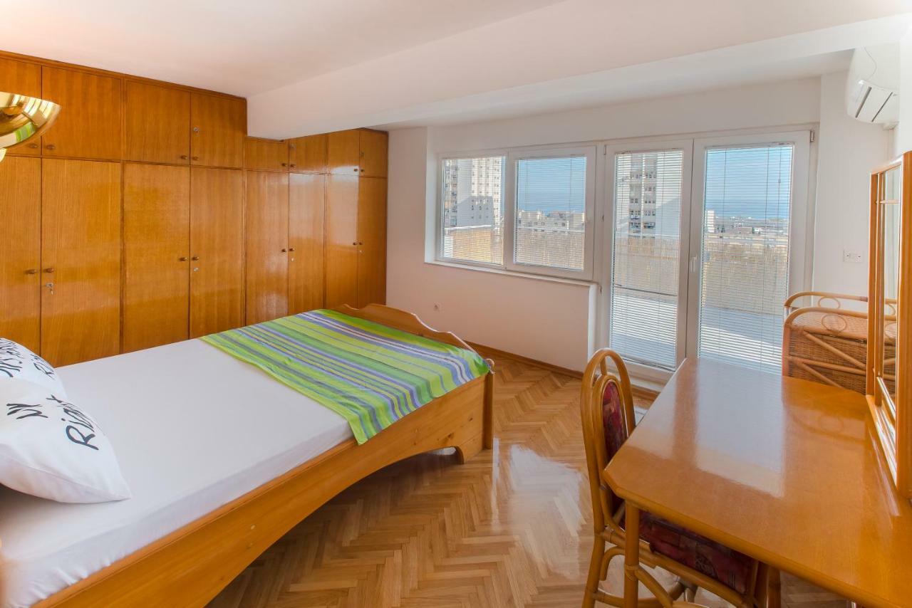 Zia Apartment