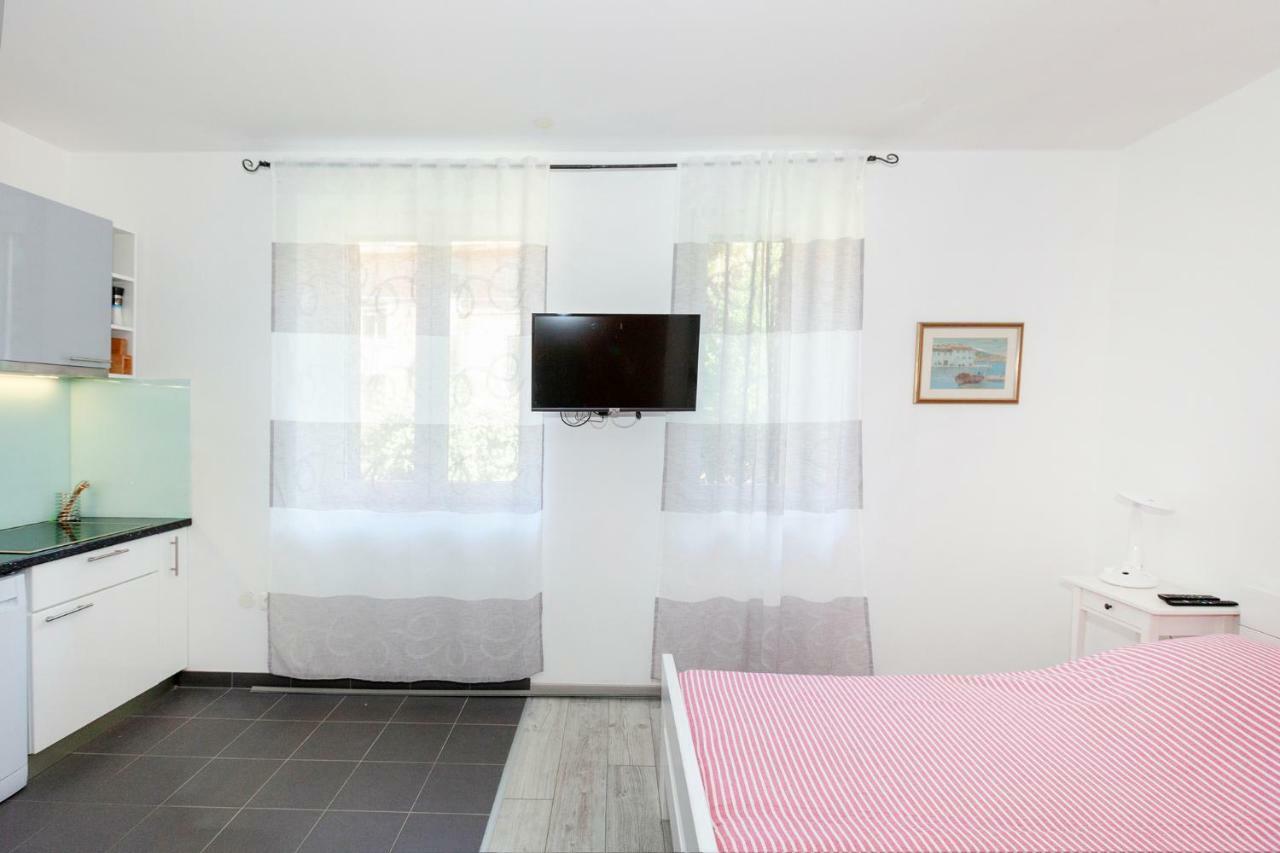 Toma Apartment