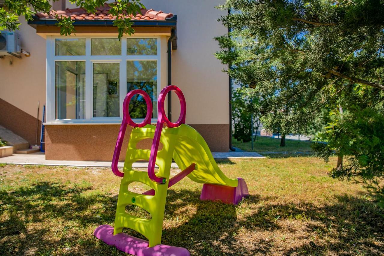 Ena Apartman