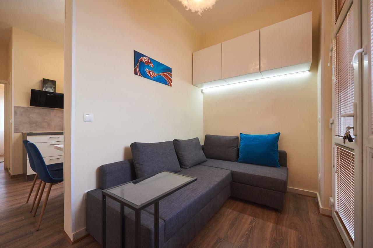Nina Apartman *