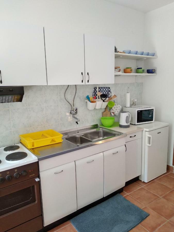 Fjaka Apartment *