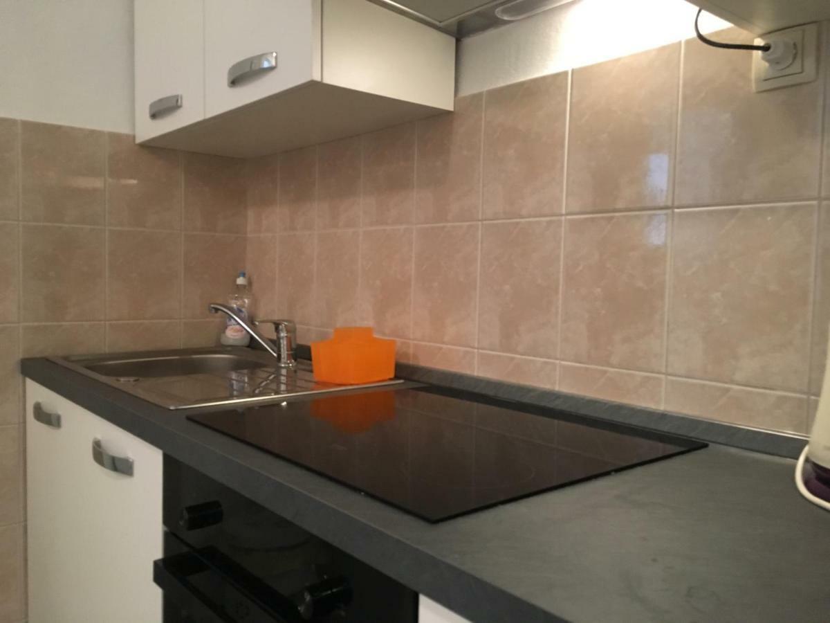 Mare Apartment *